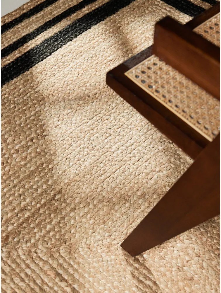 Черен/в естествен цвят двустранен/ръчно изработен ютен килим 120x170 cm Jutta – Hanse Home