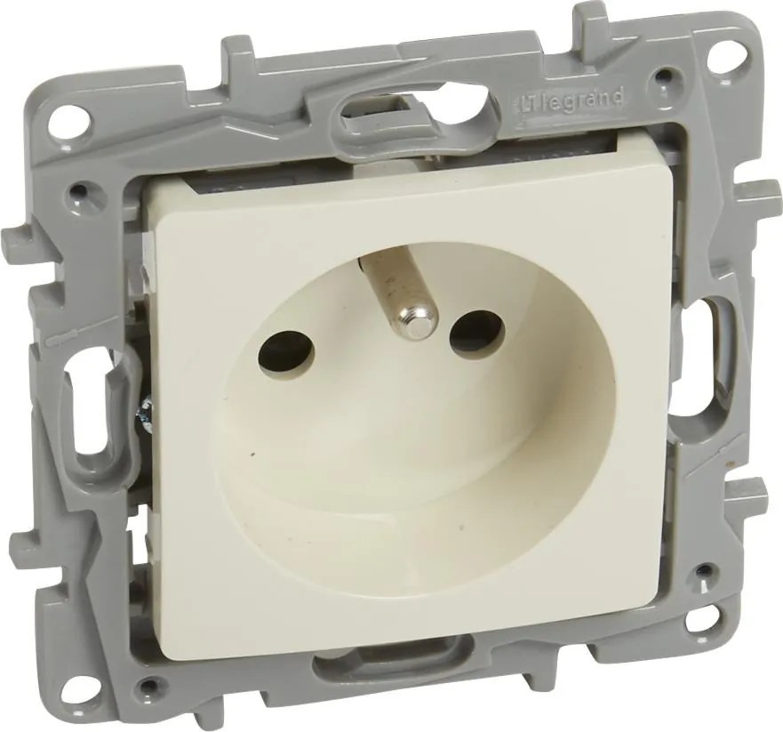 Legrand Контакт ФРЕНСКИ стандарт 16A цвят крем Niloe  - 764627