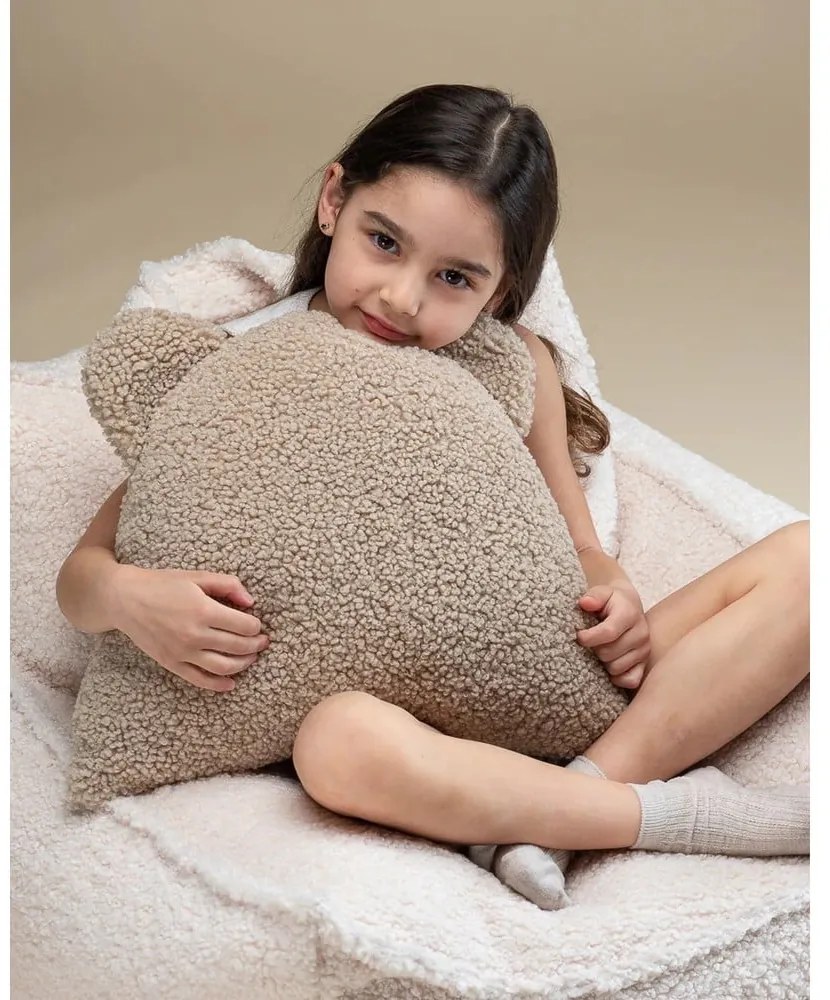 Светлокафява детска възглавница за диван от букле Bear – Wigiwama