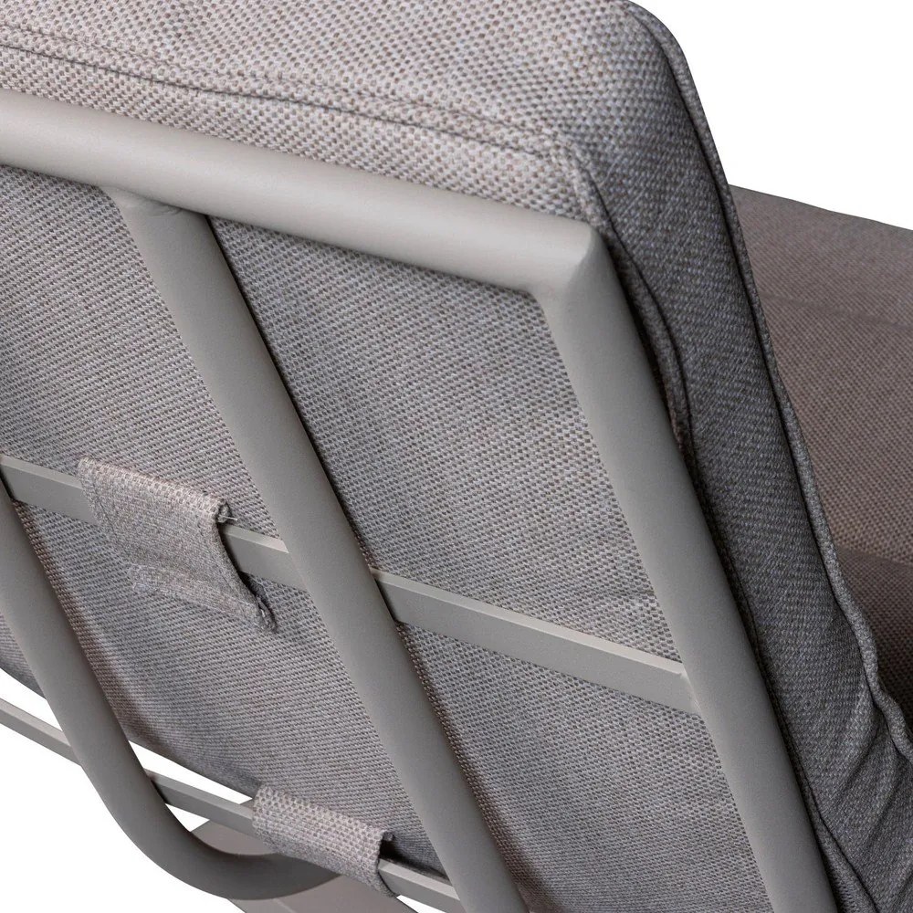 Светлосиво метално градинско кресло Coosa – Exotan