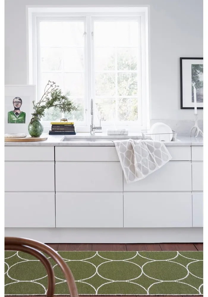 Тъмнозелен килим за открито и закрито 70x100 cm Boo Dark Olive – Pappelina