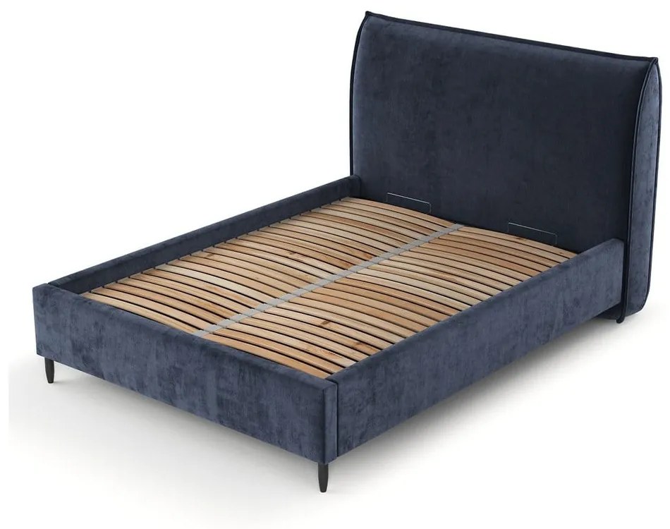 Тъмносиньо тапицирано двойно легло с място за съхранение с включена подматрачна рамка 160x200 cm Shell – Maison de Rêve