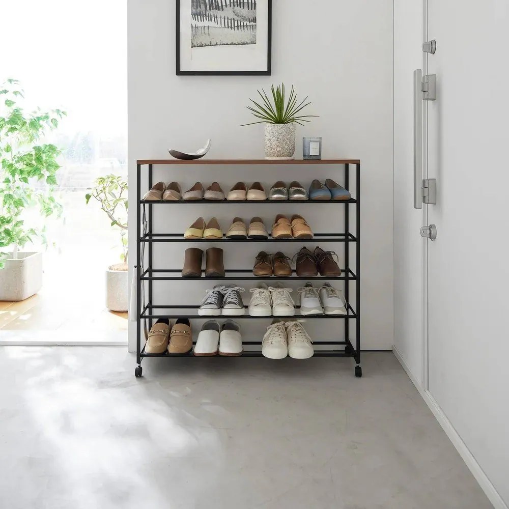 Черен метален стелаж за обувки 90,5x87x26 cm Tower – YAMAZAKI