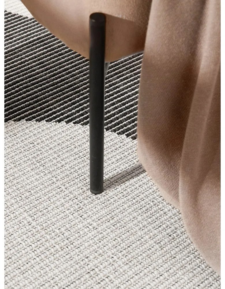 Черно-бял кръгъл килим за открито и закрито ø 160 cm Duet Bowen – NORTHRUGS