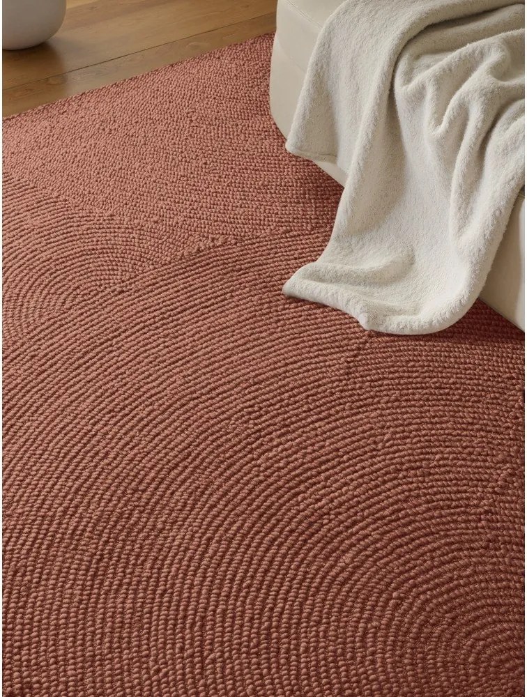 Теракотен ръчно изработен вълнен килим 120x180 cm Calmio – Hanse Home