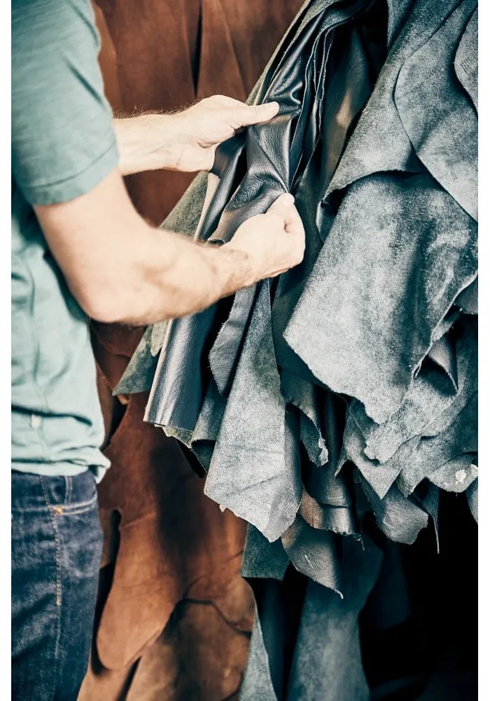 Трапезен стол от естествена кожа Freja - Hammel Furniture