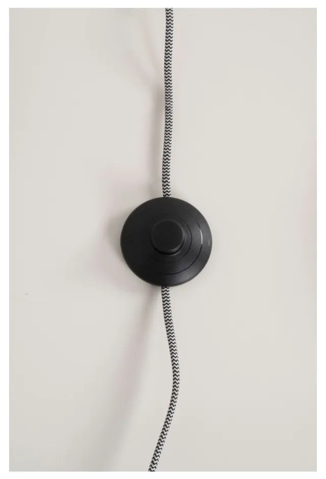 Черна подова лампа с глава на катарама - Zuiver