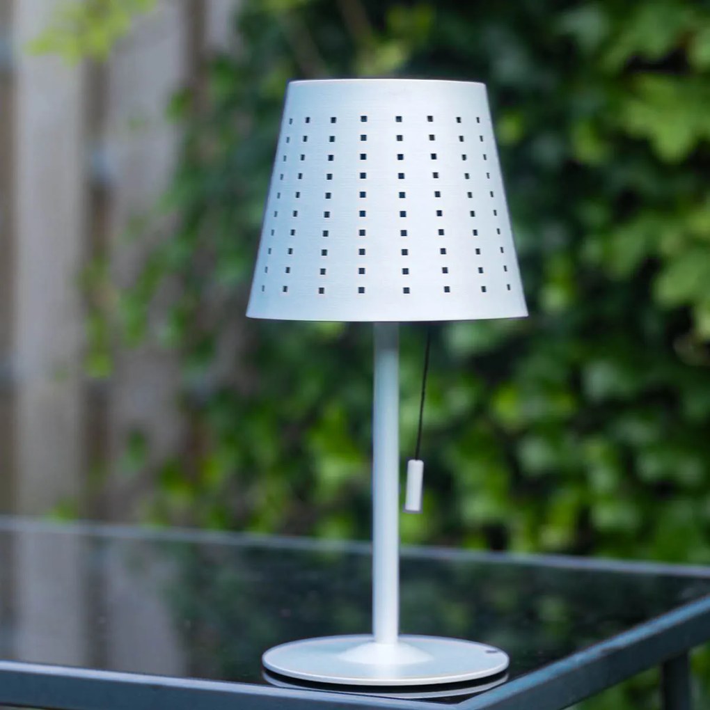 Външна настолна лампа бяла с LED 3-степенна димируема акумулаторна и слънчева - Ferre