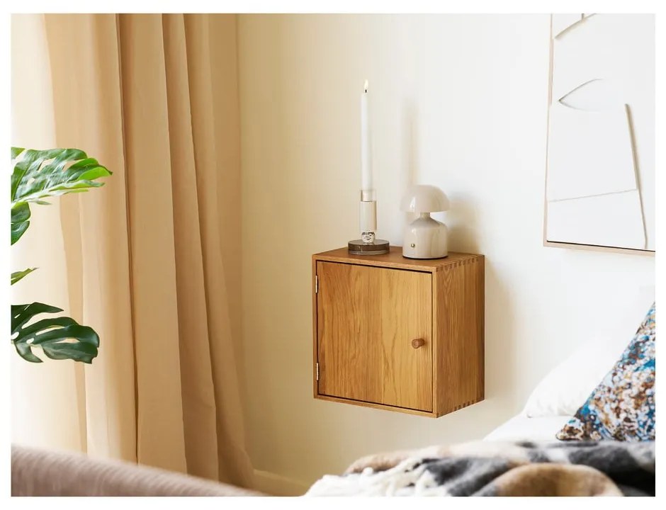 На няколко нива стенен рафт от масивен дъб в естествен цвят 18 cm Townsville – House Nordic