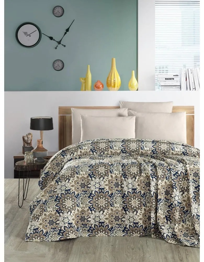 Кафяво памучно покривало за легло 200x230 cm Pique – Mila Home