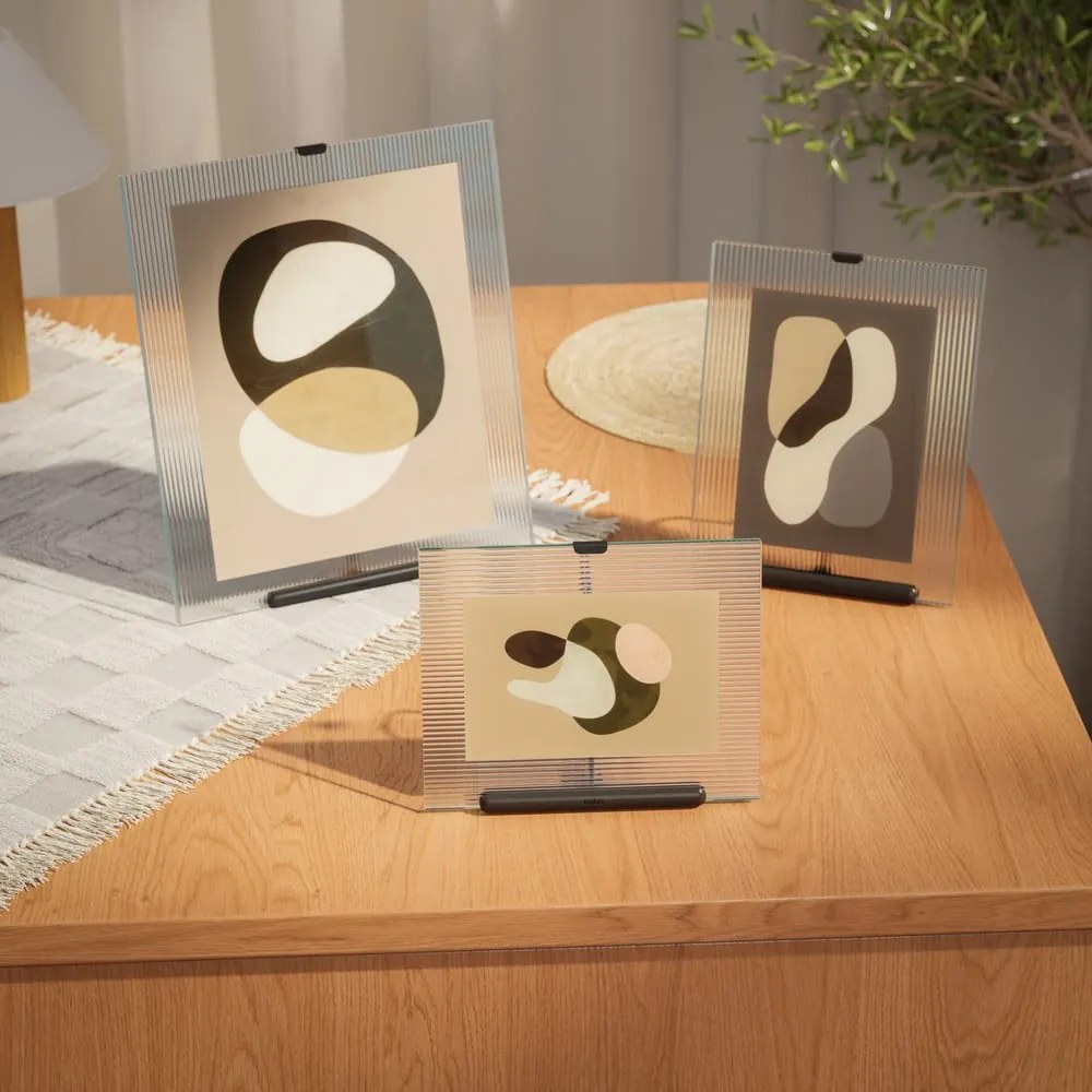 Черна стъклена стояща рамка 19x23 cm Flute – Umbra