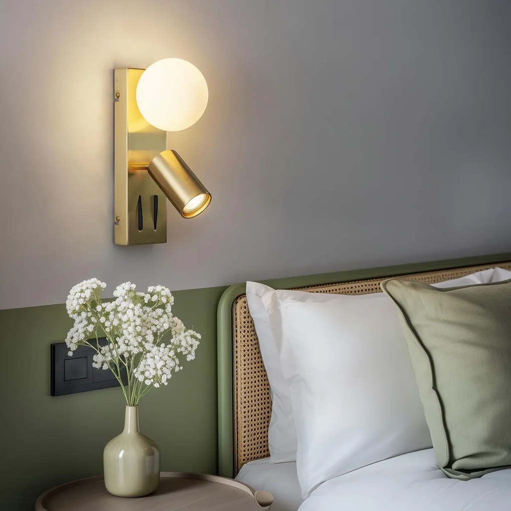 Модерна месингова стенна лампа с 2 светлини, регулируема с USB-C порт - Lesly