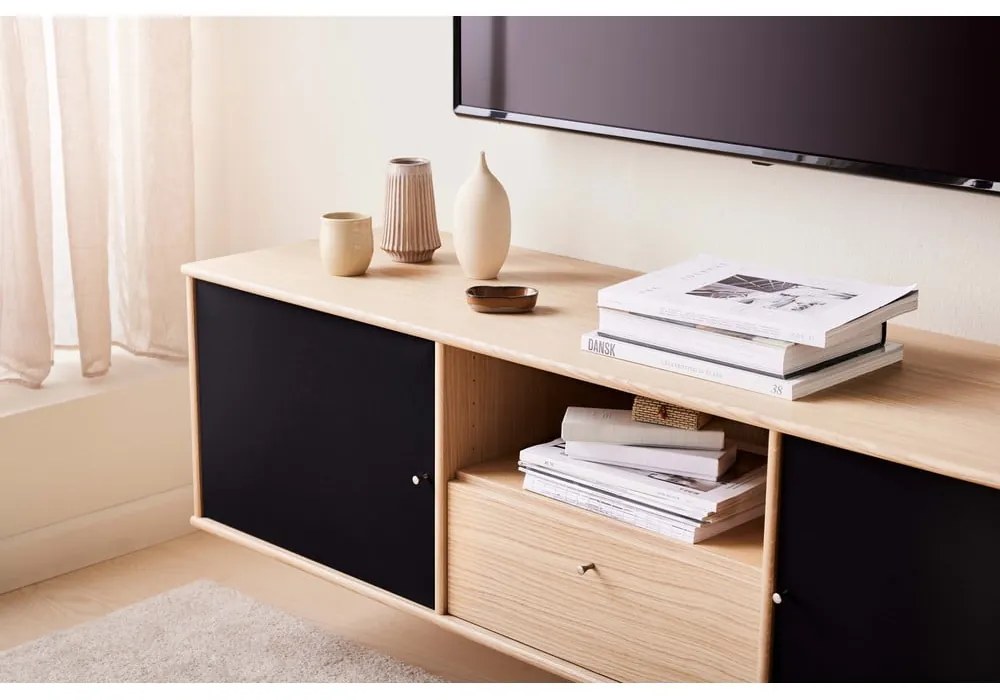 Масичка за телевизор, облицована с дъб Mistral 232 - Hammel Furniture