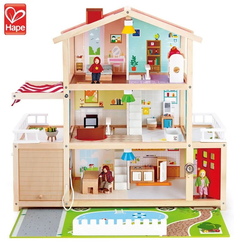 Hape - Дървена къща Имение с обзавеждане и кукли H3405