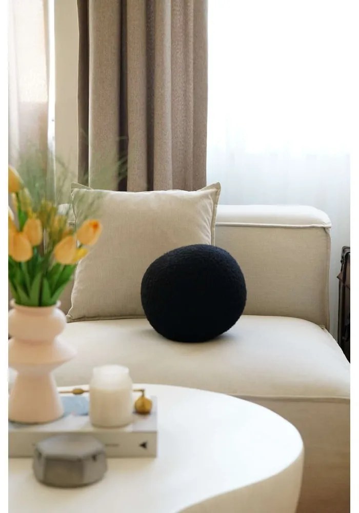 Декоративна възглавница от букле ø 20 cm Top – Mioli Decor