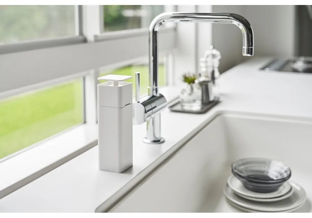 Бял дозатор за перилен препарат Yamazaki , 250 ml Tower - YAMAZAKI