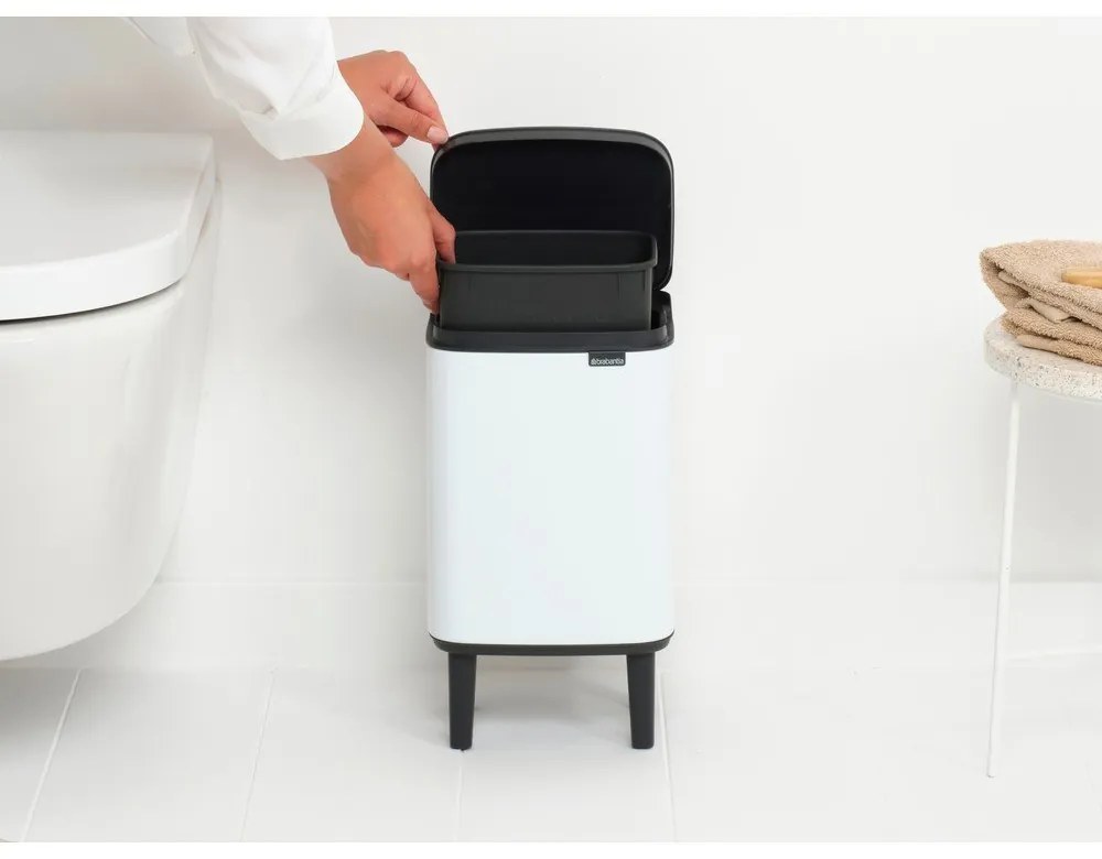Бяло стоманено кошче за боклук 4 l Bo Hi – Brabantia