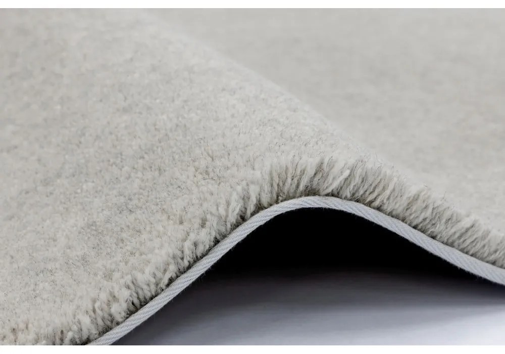 Кремав вълнен килим 133x190 cm Calisia M Smooth – Agnella