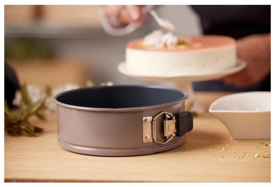 Стоманена форма за торта ø 24 cm – Blomsterbergs