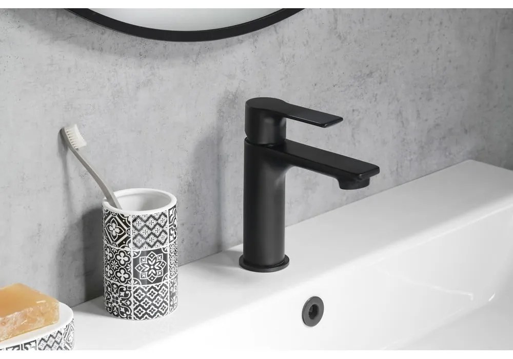 Матово-черна стояща батерия за мивка Pax – Sapho