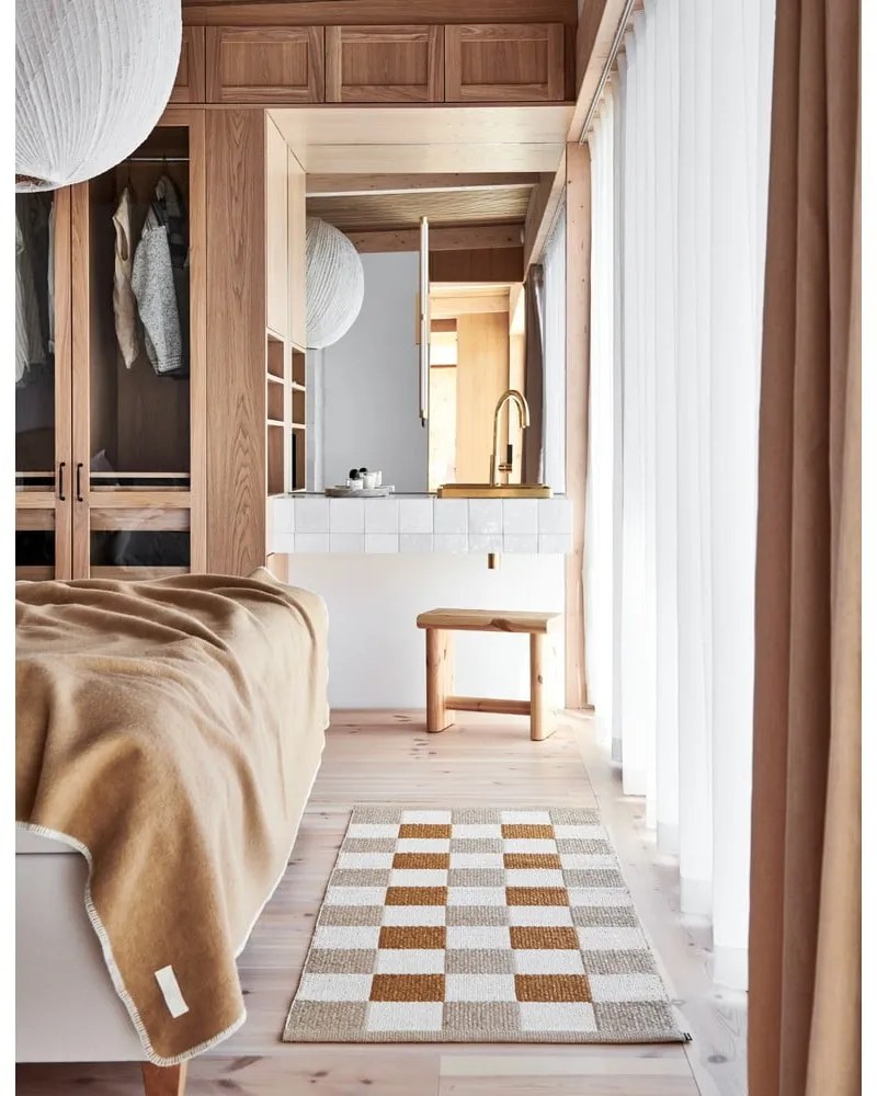 Пътека за открито и закрито в цвят жълта охра и бежова 70x160 cm Pix Vanilla Ochre – Pappelina