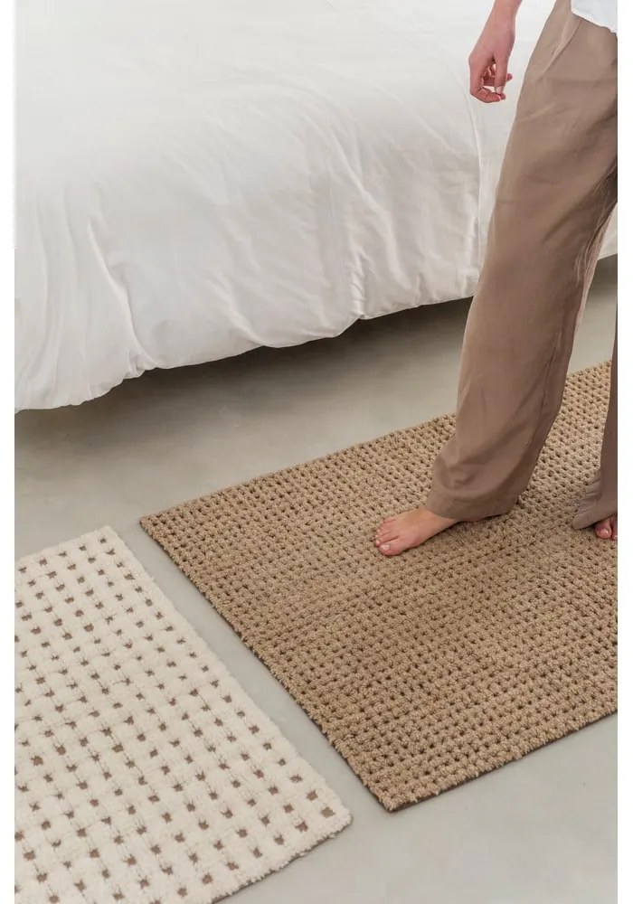 Ръчно изработен бежов вълнен килим подходящ за пране 200x300 cm Unexpected Wool – Lorena Canals