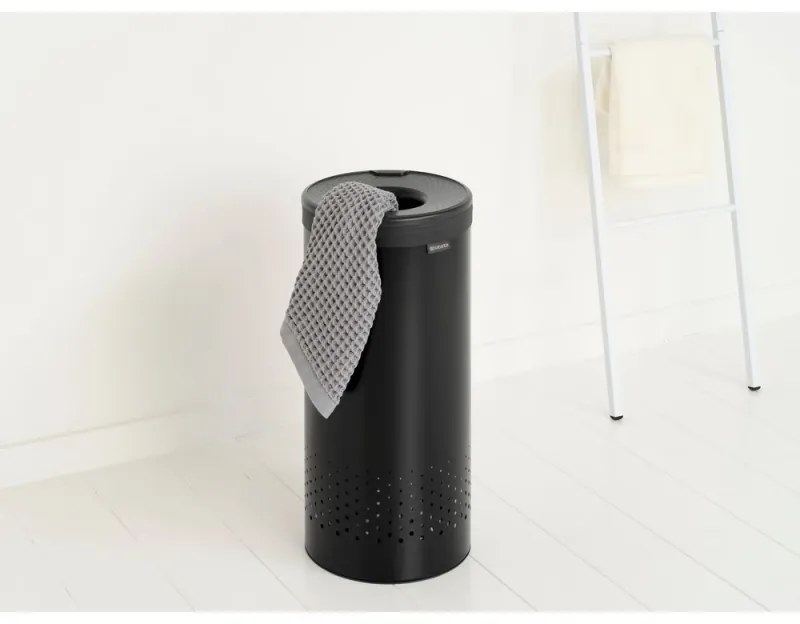 Кош за пране Brabantia 1008916, 35 л, Пластмасов капак, Пълнене без отваряне, Вентилационни отвори, Черен
