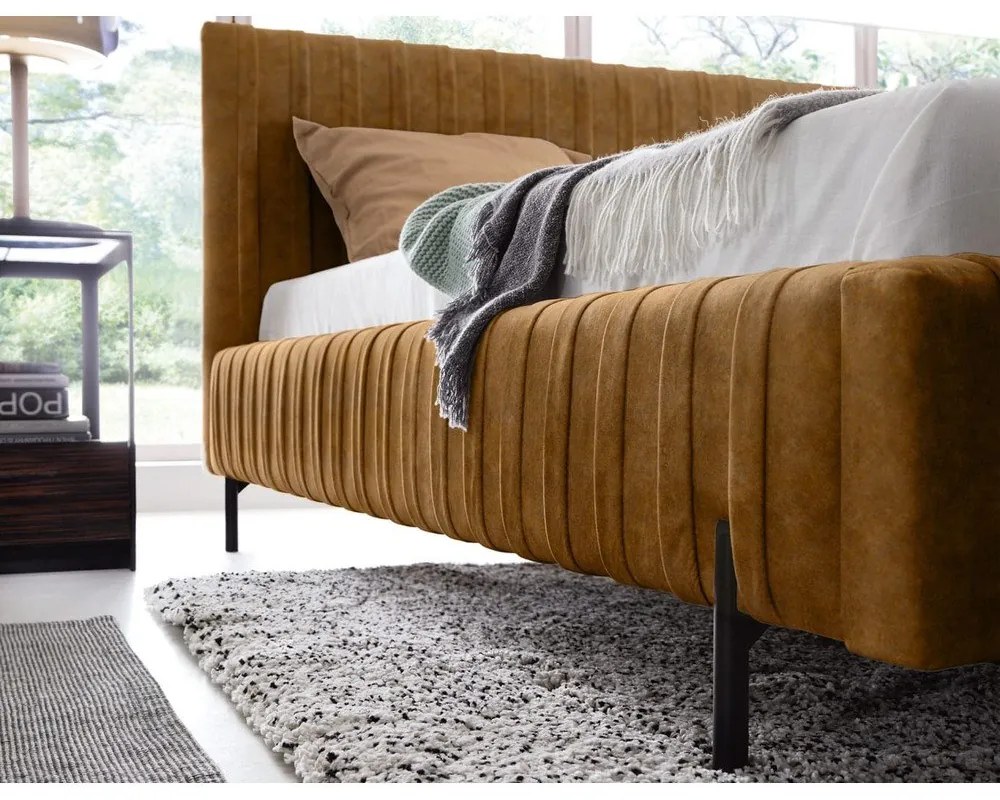 Двойно легло тапицирано с място за съхранение и включена подматрачна рамка в цвят жълта охра 180x200 cm Plissa – ELTAP