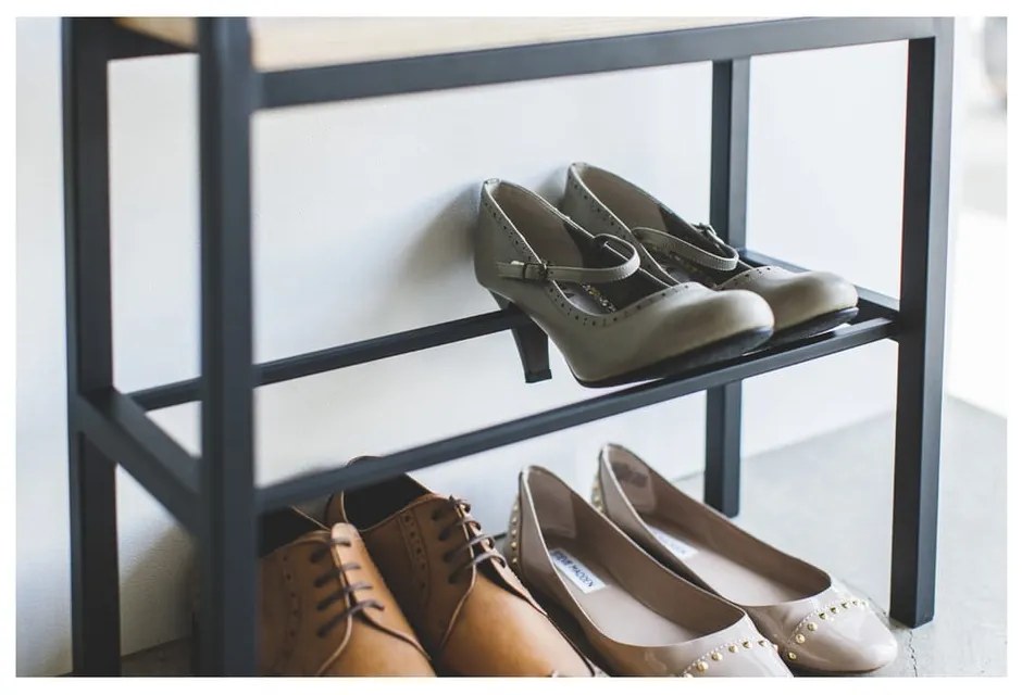 Метална етажерка за обувки в черно-натурален цвят Tower - YAMAZAKI