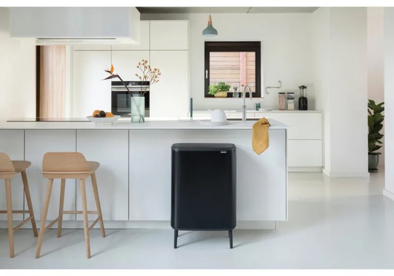 Кош за боклук Brabantia Bo Touch Hi 1001264, 2x30 л, Плътно прилепване към стена, Реглаж на краката, Черен/мат