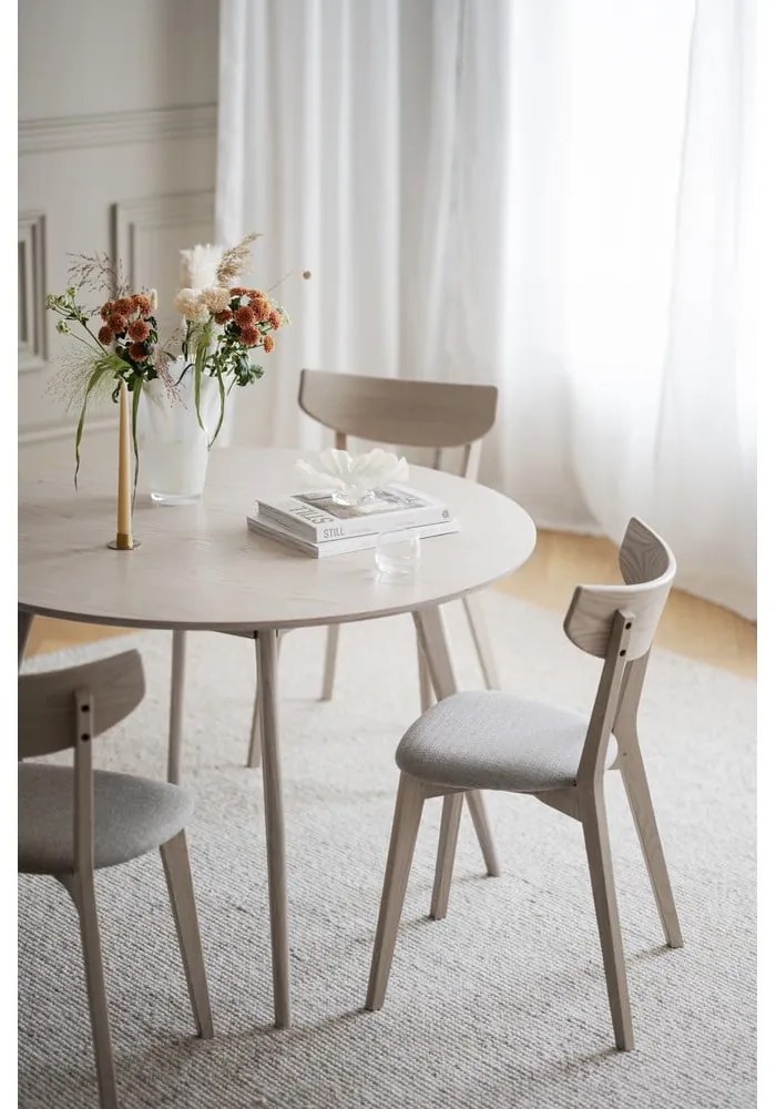 Трапезен стол в бежов и естествен цвят Ami – Rowico