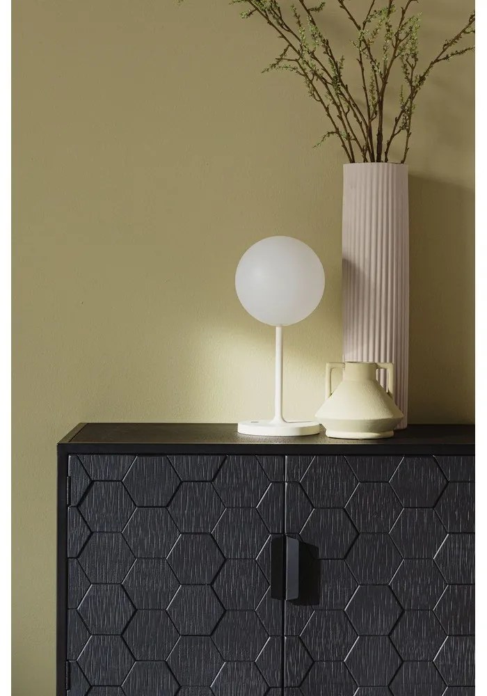 Кремава затъмняваща се настолна лампа (височина 33 cm) Hub – White Label