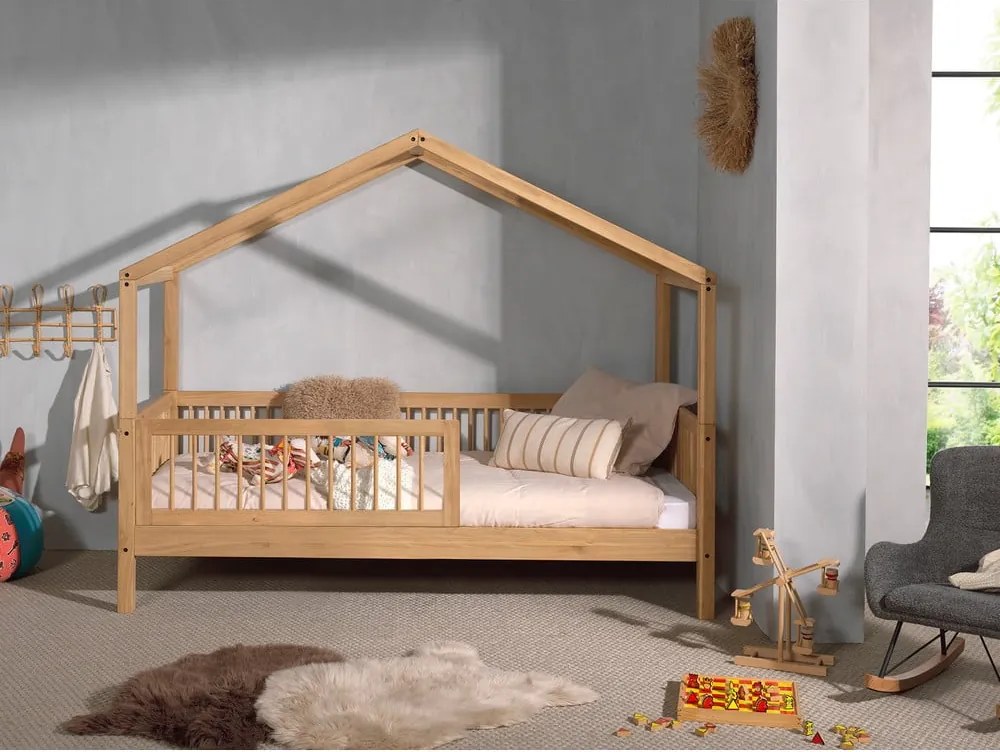 Детско легло от масивен дъб с форма на къща с включена подматрачна рамка в естествен цвят 90x200 cm Forrest – Vipack