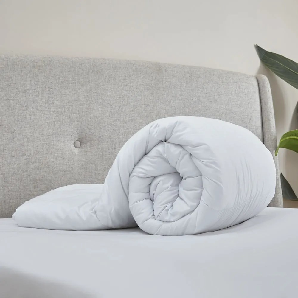 Зимна олекотена завивка и пълнеж 220x260 cm So Soft Hollowfibre – Catherine Lansfield