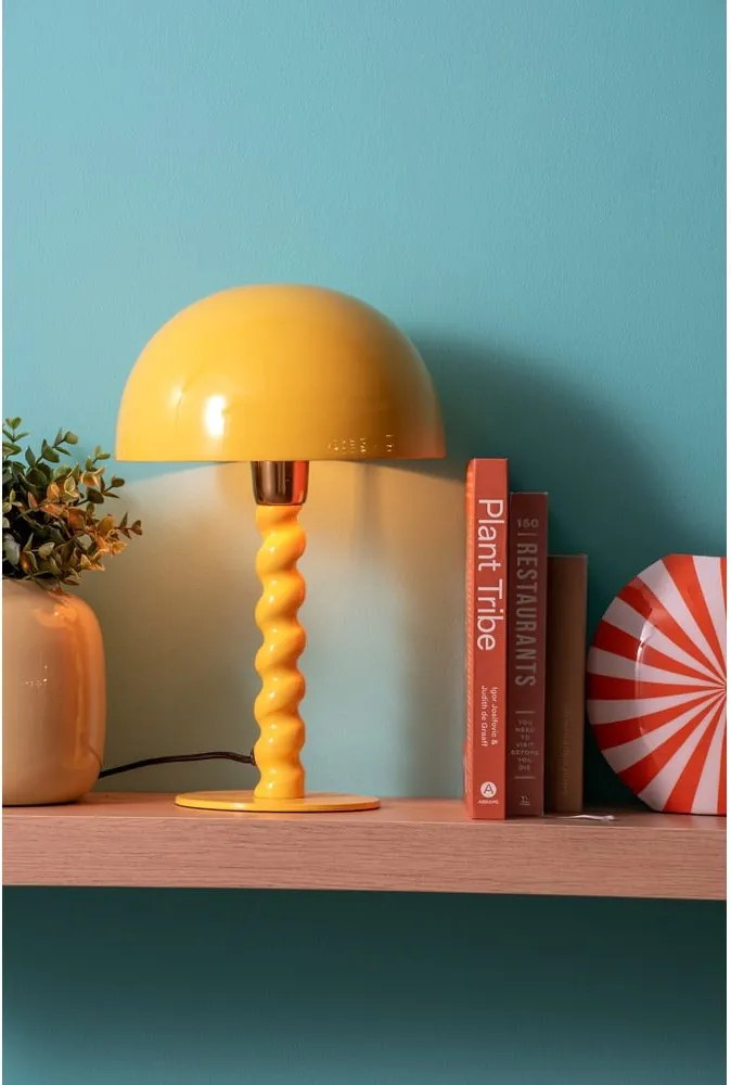 Жълта настолна лампа с метален абажур (височина 39 cm) Prisa – Leitmotiv