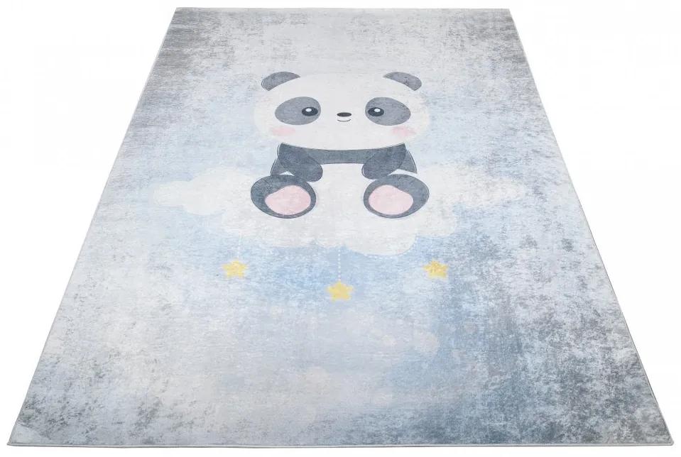 Детски килим със сладка панда върху облак Ширина: 120 см | Дължина: 170 см