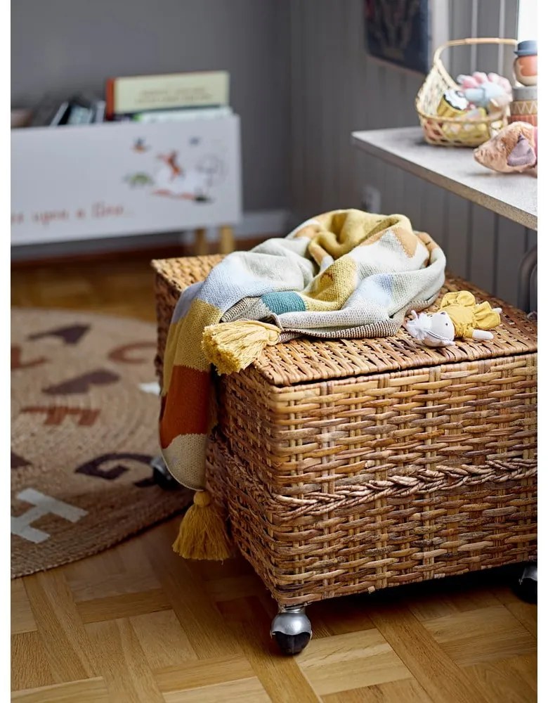 Ютен кръгъл килим в естествен цвят ø 130 cm Dinne – Bloomingville Mini