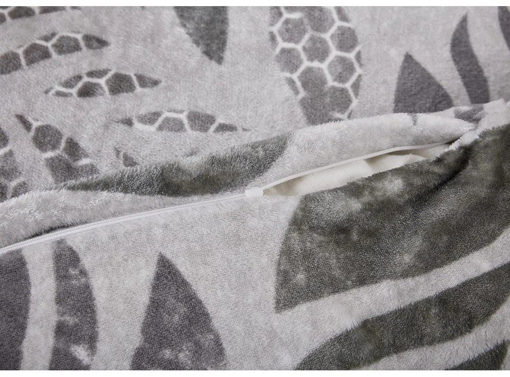 Сиво единично спално бельо от микроплюш 140x200 cm Judith – My House