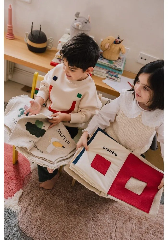 Сензорна книжка Colours – Lorena Canals