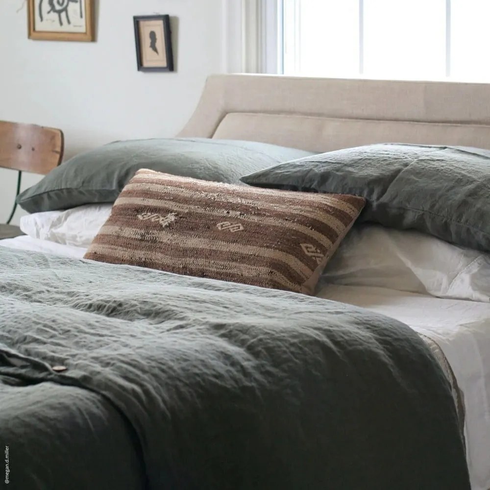 Ленена калъфка за възглавница 50x70 cm Forest Green – Linen Tales