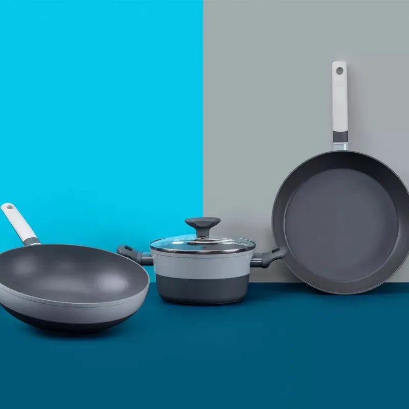 Тенджера със стъклен капак Tasty 678536, 20 см, 2.5 л, Индукция, Алуминий, Незалепващо покритие, Сив