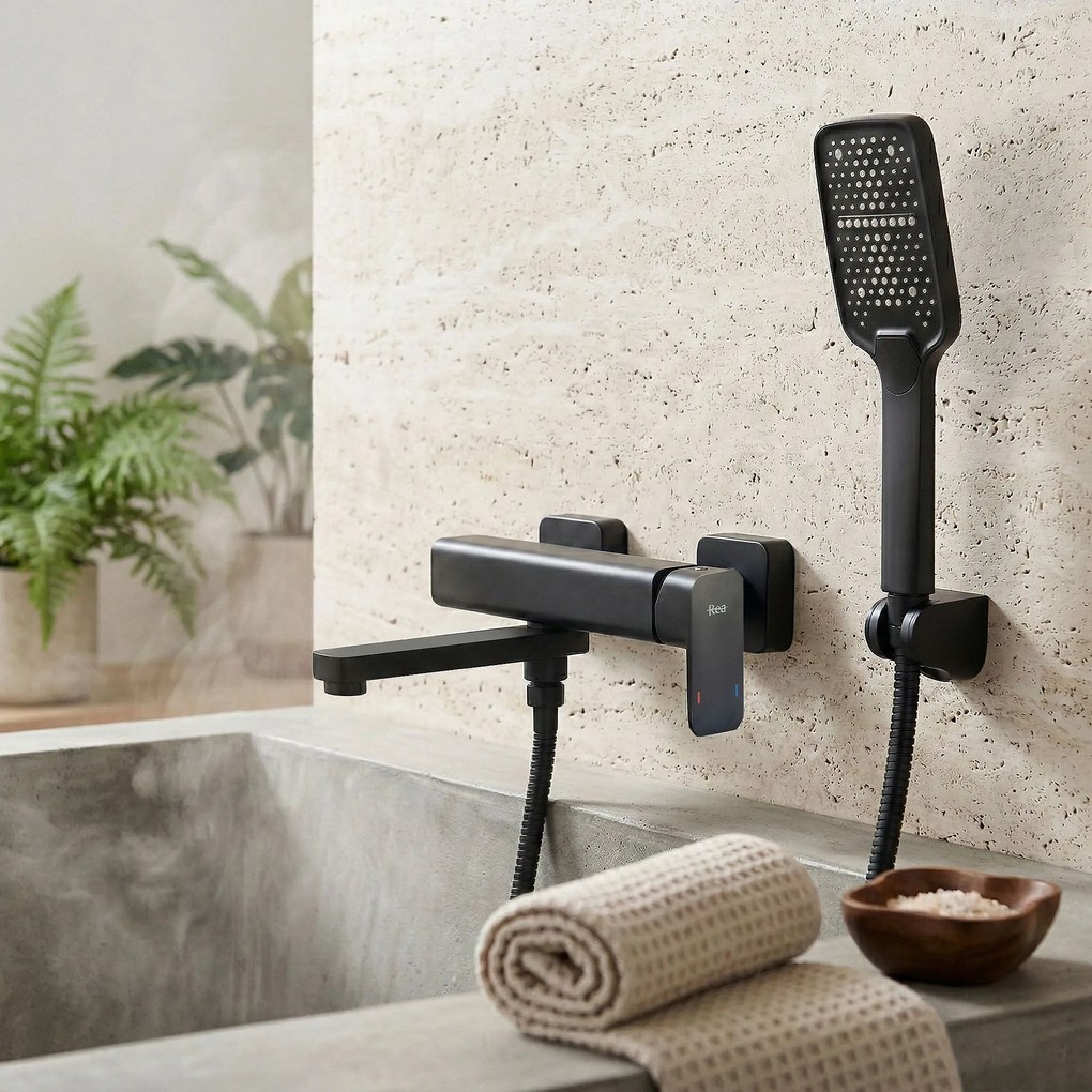 Смесител за вана Rea Arlo Black