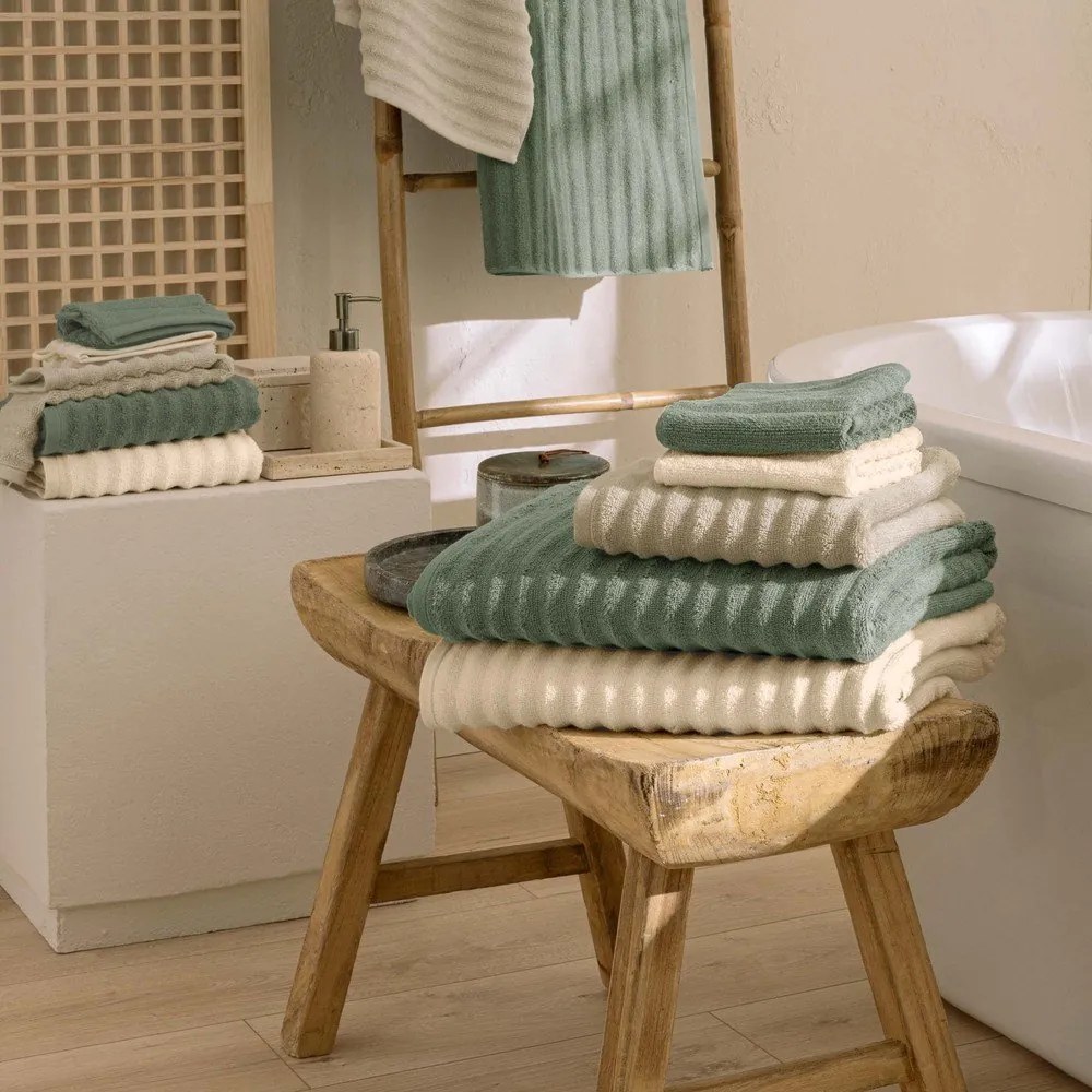 Бежова памучна кърпа от тери 30x50 cm Maya – douceur d'intérieur