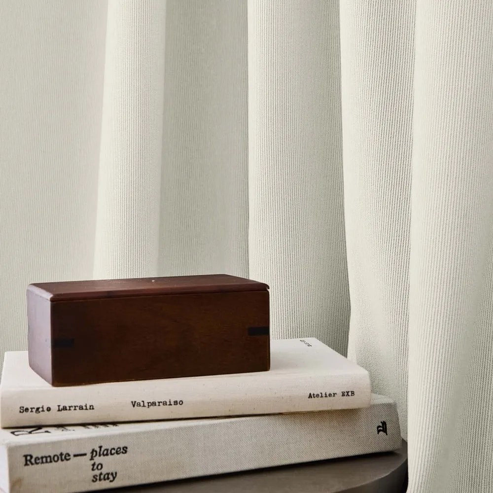 Бежово термо перде от рипсено кадифе 140x260 cm Madison – douceur d'intérieur