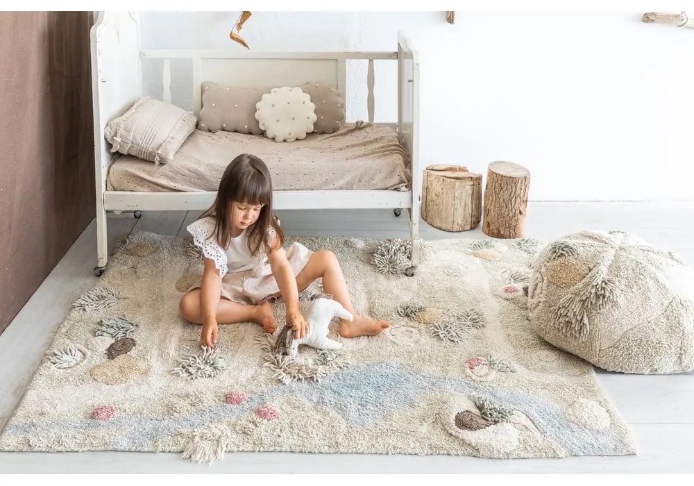Бежово памучно детско килимче за игра 120x160 cm Path of Nature – Lorena Canals