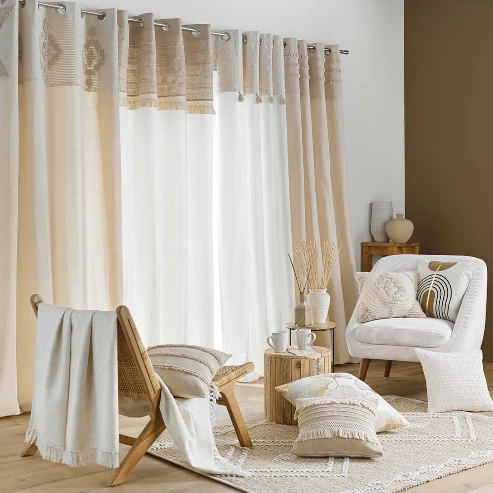 Бяло/кафяво перде със смес от юта 140x240 cm Cirrus – douceur d'intérieur