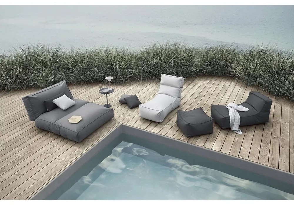 Светлосиня възглавница за открито , 38 x 38 cm Grow - Blomus