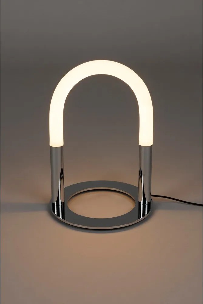 Метална LED затъмняваща се настолна лампа в сребрист цвят (височина 36 cm) Arch – Zuiver