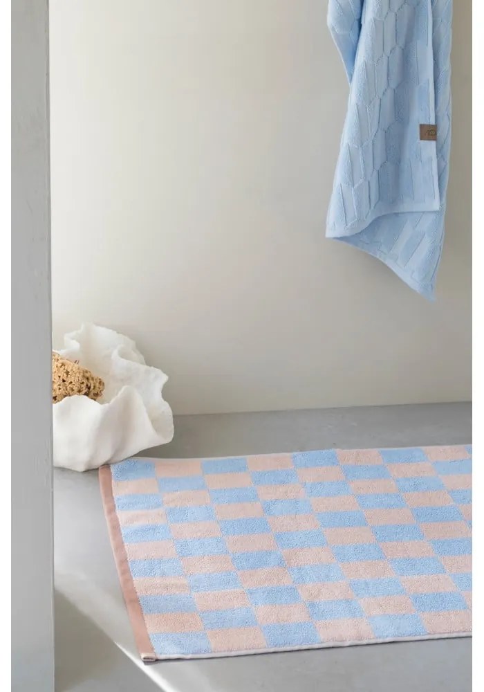 Синьо-розов килим за баня от органичен памук 50x80 cm Retro – Mette Ditmer Denmark