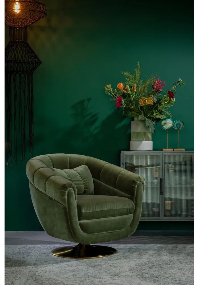 Маслиненозелено кадифено кресло Member - Dutchbone